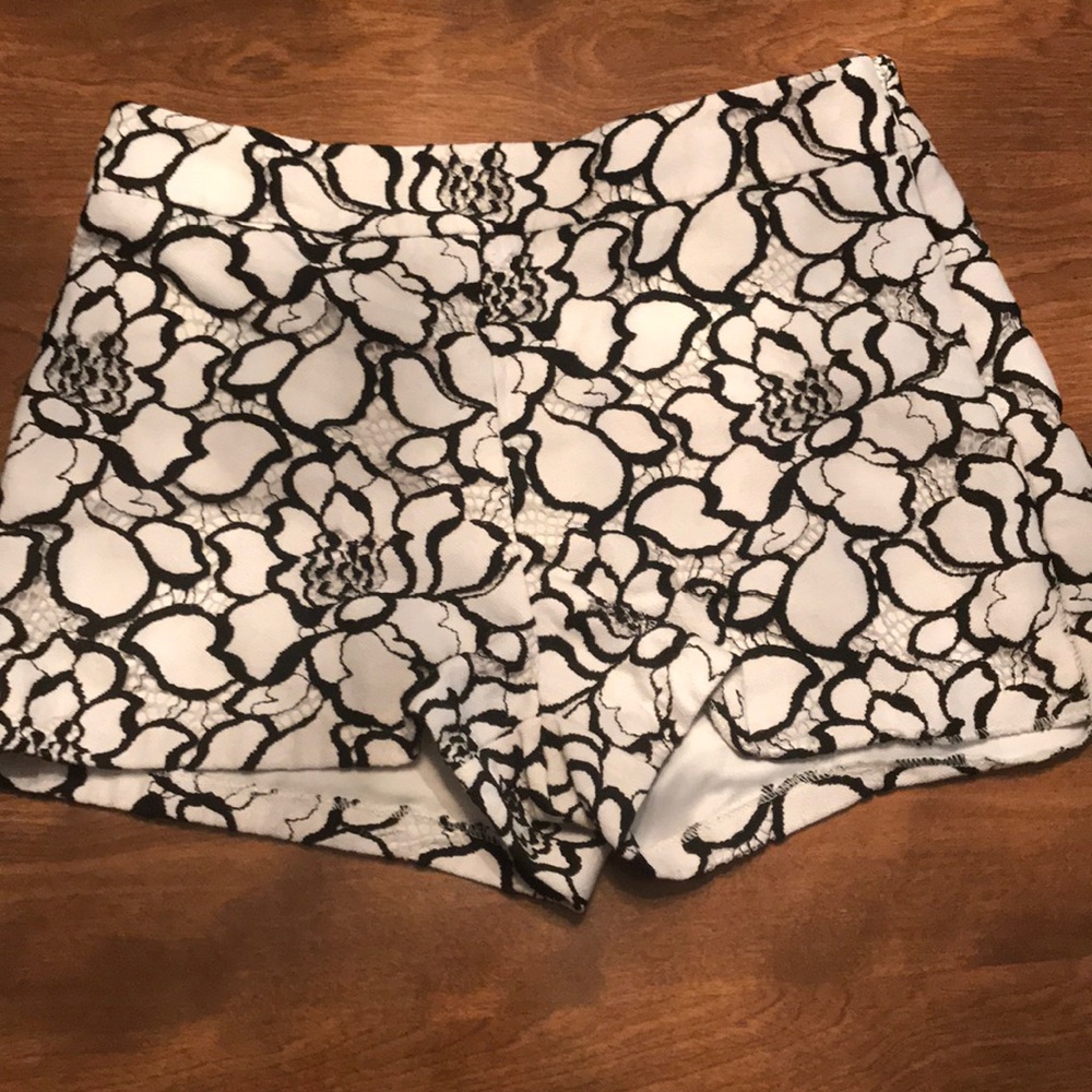 Express lace shorts